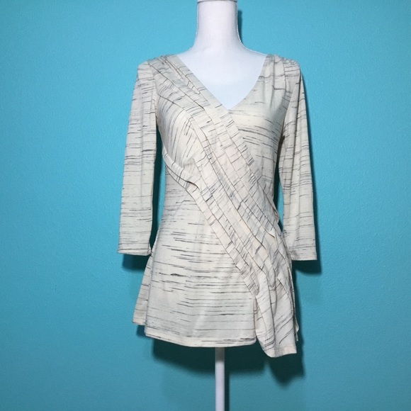 Anthropologie Tops - Anthropologie~Deletta 3/4 Sleeve Top